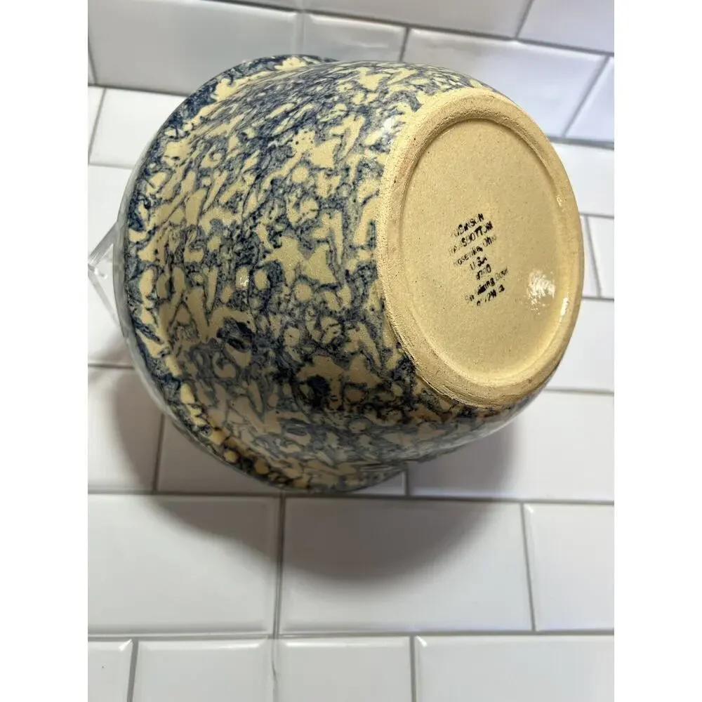 Robinson Ransbottom Roseville, OH Blue Sponge Ware Mixing Bowl 700 9”x 5”